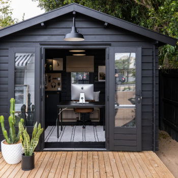 Black Barn-style Office in SheShed Star Cabin