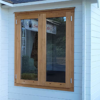 kitset cabin wooden window PE44