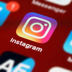 Follow Instagram